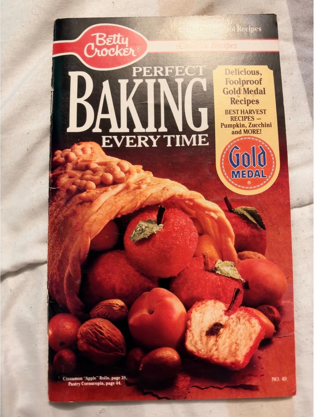 Betty Crocker Perfect Baking Every Time Cookbook Magazine